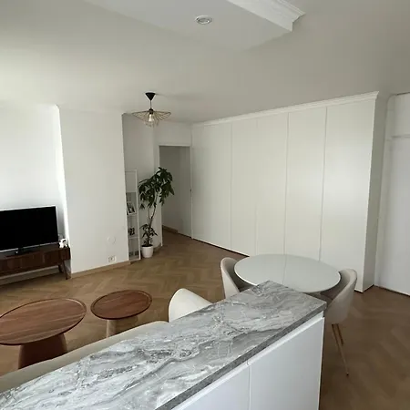 3-rooms With Balcony Appartamento